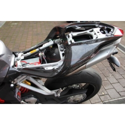 Flanc gauche de selle CARBONVANI MV AGUSTA F4 2010 / 2015